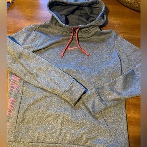 Nike dri fit hoodie Women’s size M
